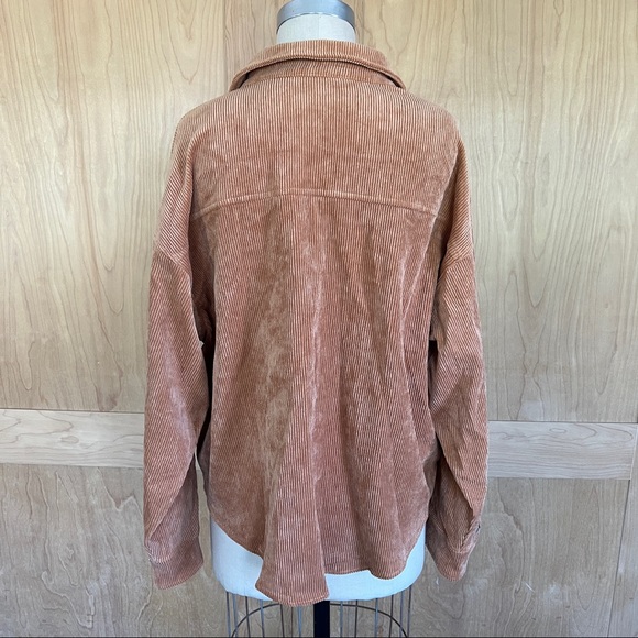 Brown oversized jacket - Picture 2 of 4